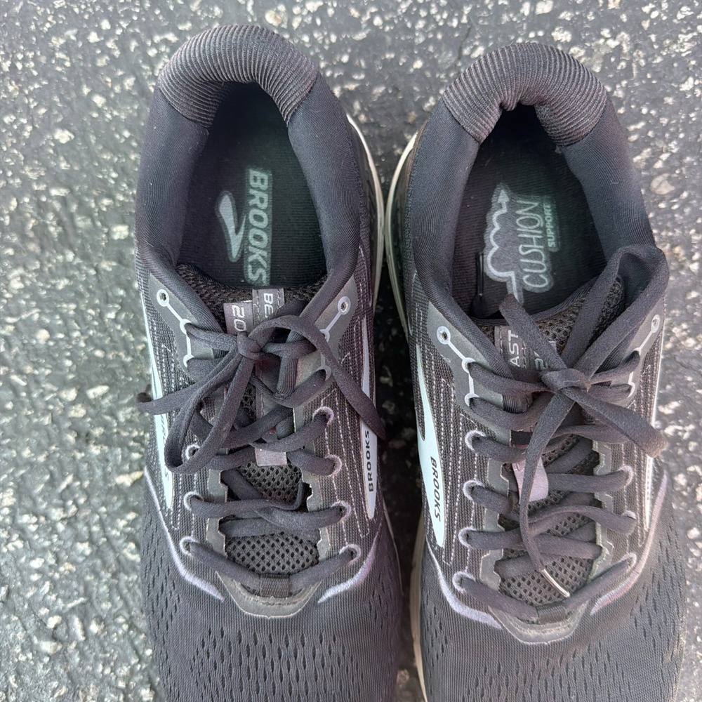 Brooks Beast 20 Shoes Mens 13 Wide Black Athletic Running Walking Sneaker used - Picture 5 of 9